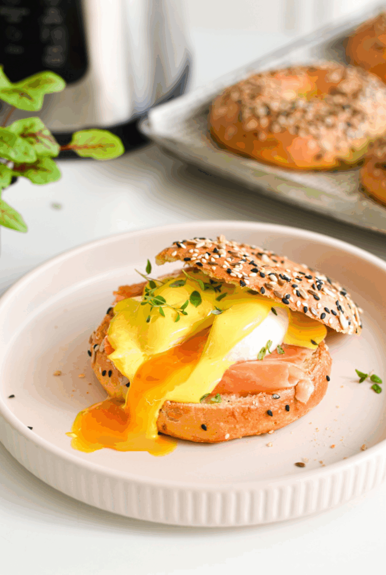 Ouă Benedict